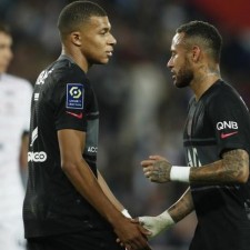 superzvijezda paris saint-germaina suspendirana